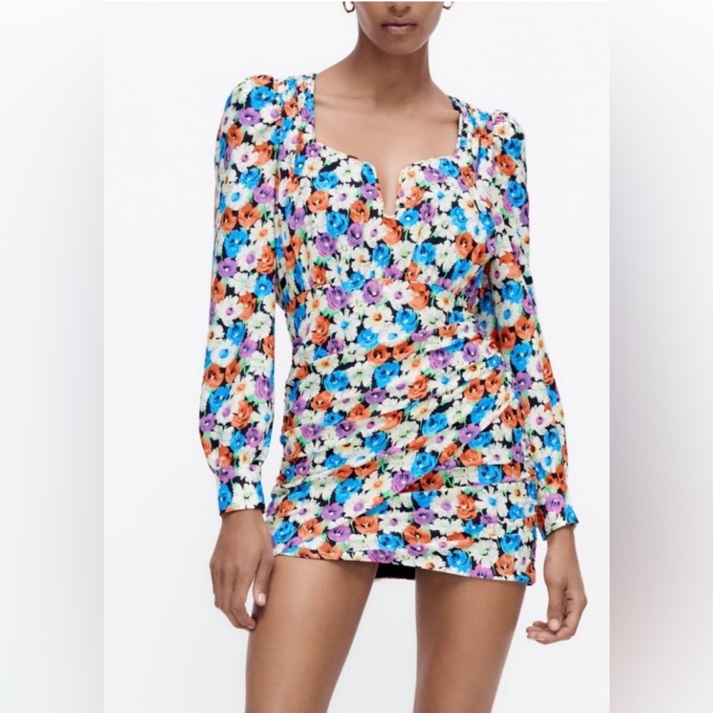 Zara Vibrant Floral Print Long Sleeve Mini Dress Ruched Skirt Design Woman Small